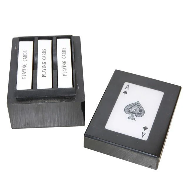 Playing Cards and Box (3 packs) - Cartes à jouer et boîte (3 paquets)