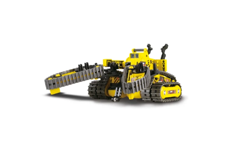 All Terrain 3-in-1 RC Robot Kit / Kit de robot radiocommandé tout terrain 3 en 1