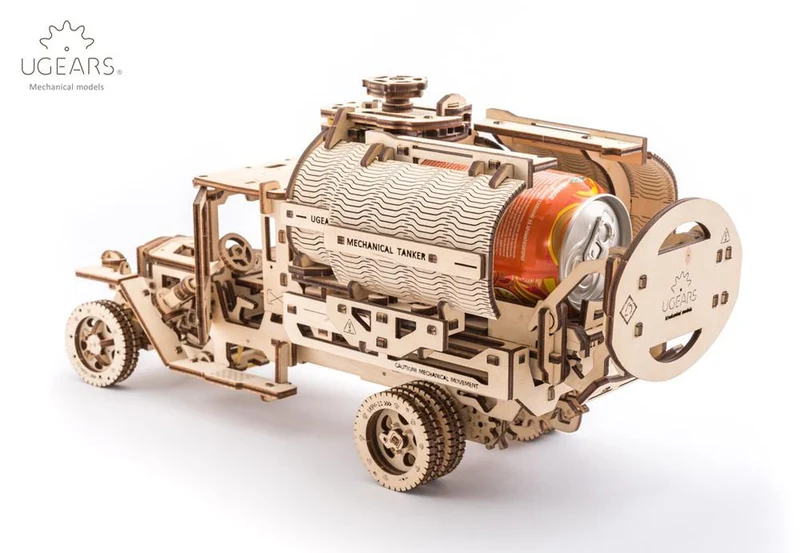 Ugears Model Tanker Truck / Ugears Camion-citerne modèle