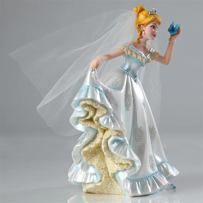 Disney Cinderella Wedding/Bridal Figurine / Figurine de mariage/de mariée