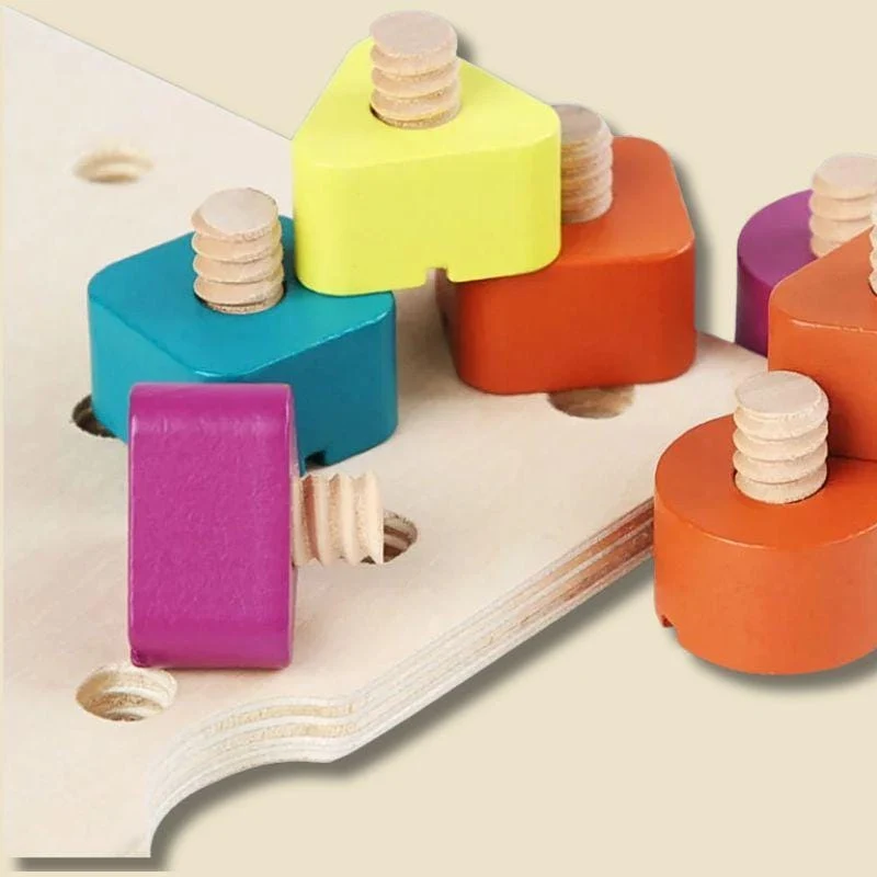 Planche Montessori | Boulons en Bois – Motricité Fine & Logique