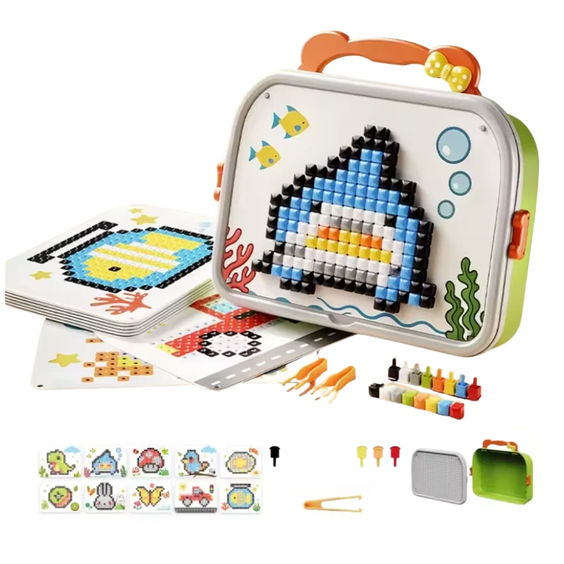 Puzzle éducatif à picots colorés pour créativité et coordination