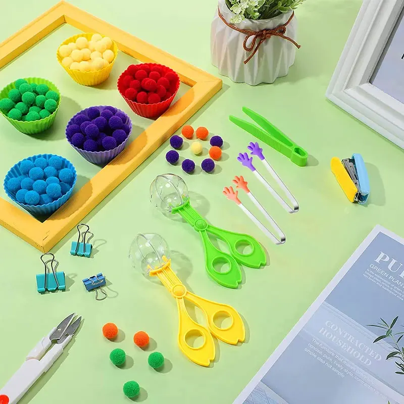 RainbowPlay™ - Jouet Montessori en Pompoms Arc-en-Ciel | Apprentissage Ludique et Sensoriel