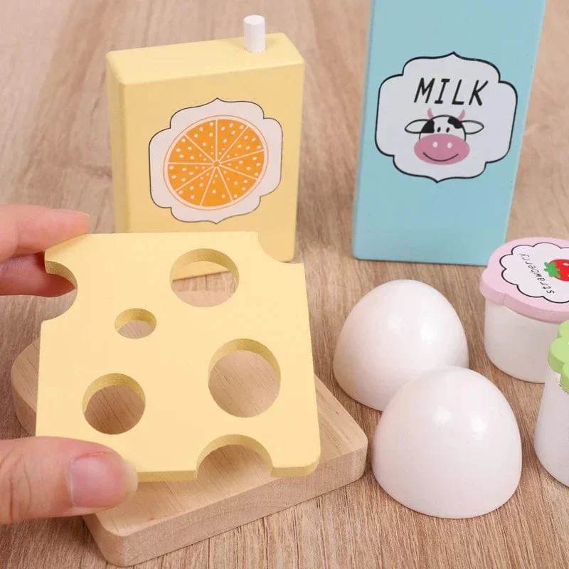 Objets en bois pour un goûter montessori aux produits laitiers