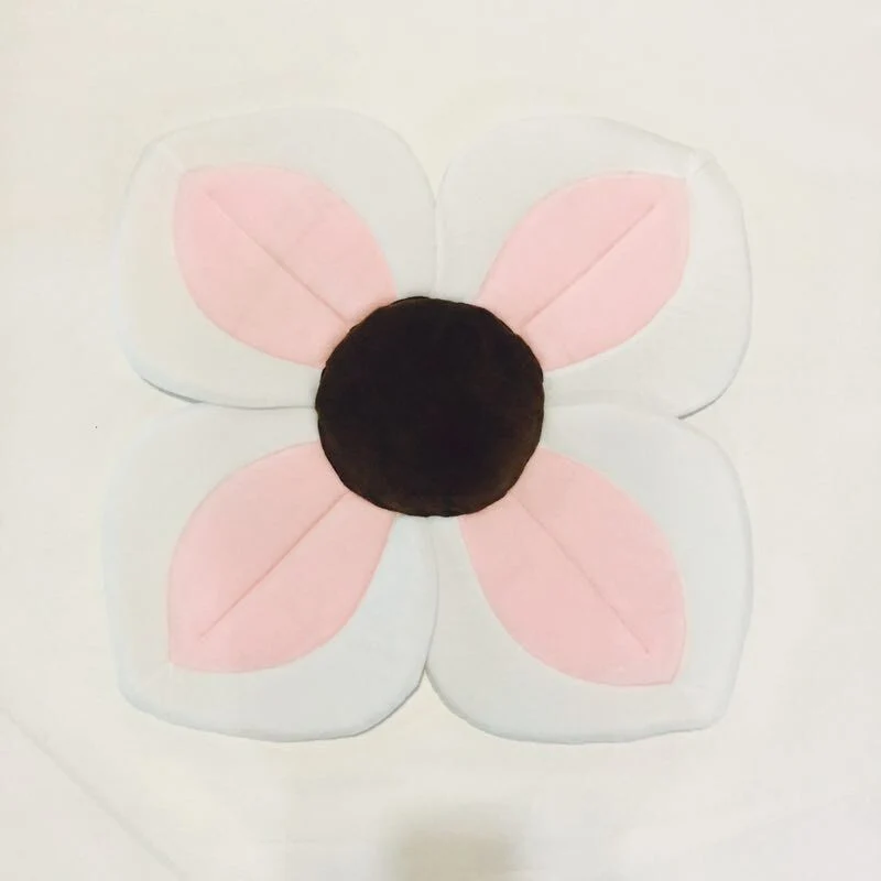 Tapis de Bain Bébé Antidérapant – Forme Fleur, Séchage Rapide | 8 Couleurs
