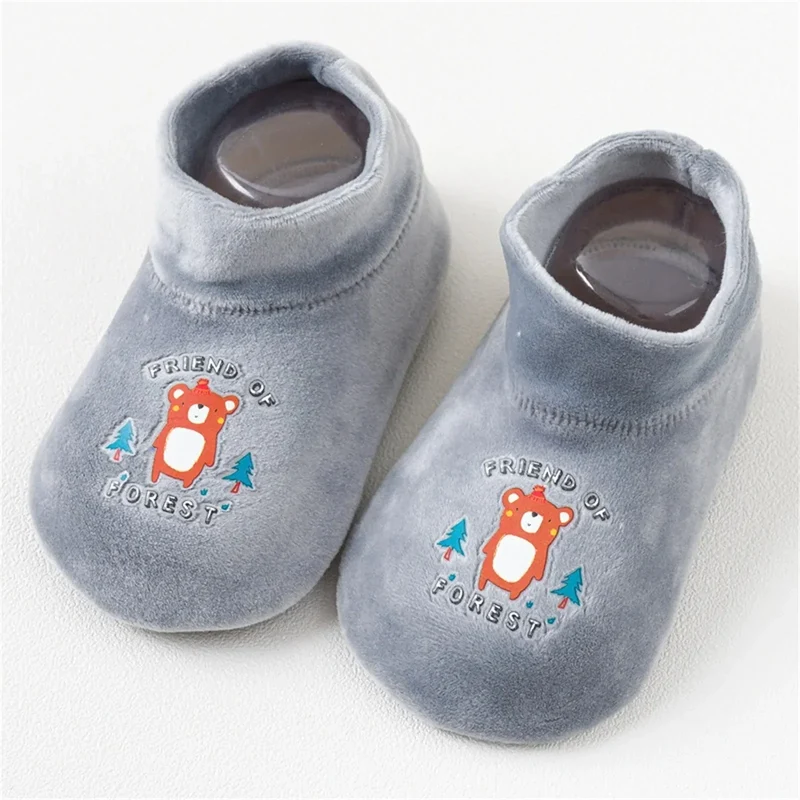 Chaussons Antidérapants Bébé & Enfant – Chauds, Doux et Sécurisés pour la Maison