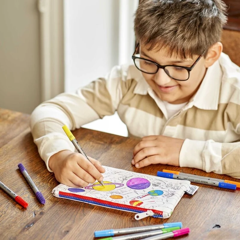 Trousse à colorier Espace lavable – Planètes, fusées & astronautes