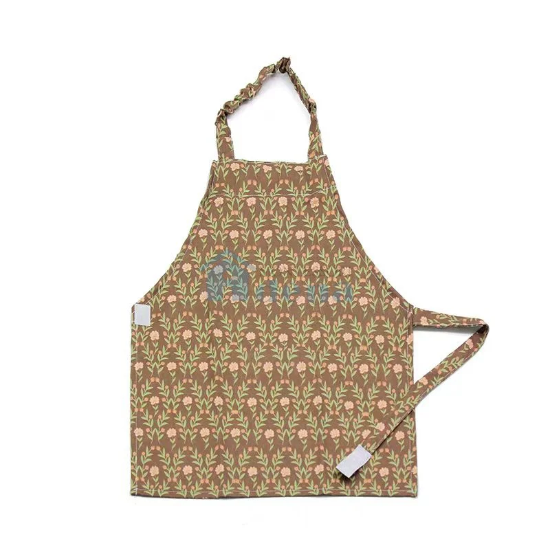 Kid Easy-Fasten Water-Resistant Apron
