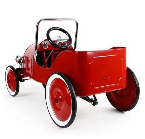 Playforever Classic Pedal Car - Auto à pédales classique (Red/Rouge) (Montreal, In Store or Pick-up ONLY/En magasin ou ramassage seulement)
