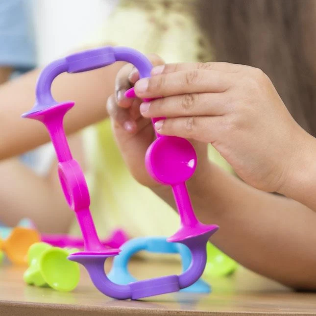 Squigz 2.0