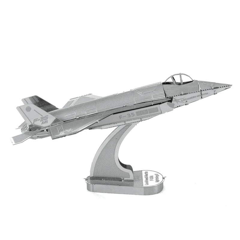 Metal Earth F-35 Lightning II Plane Metal 3D Model / Modèle 3D en métal